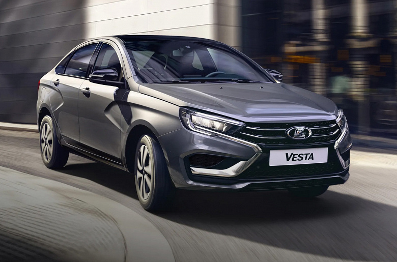 «Автомат» сделал свое дело? Lada Vesta стала самым продаваемым автомобилем в России, а Geely Monjaro больше не суперхит