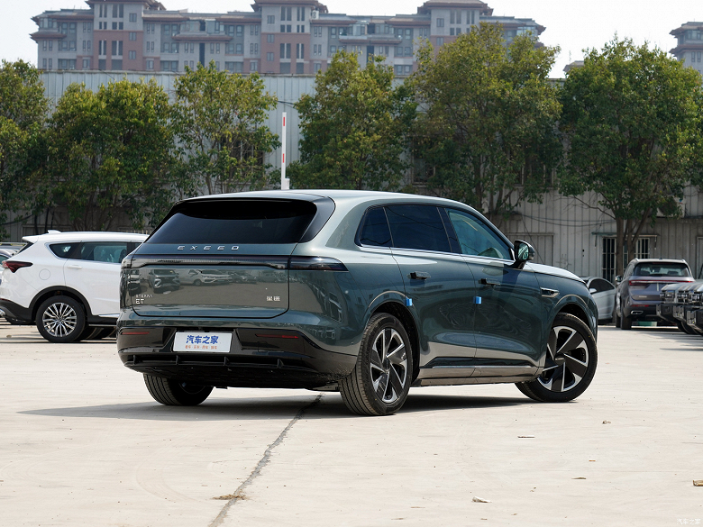 Chery и Exeed представили новейший кроссовер кроссовера Star Era ET