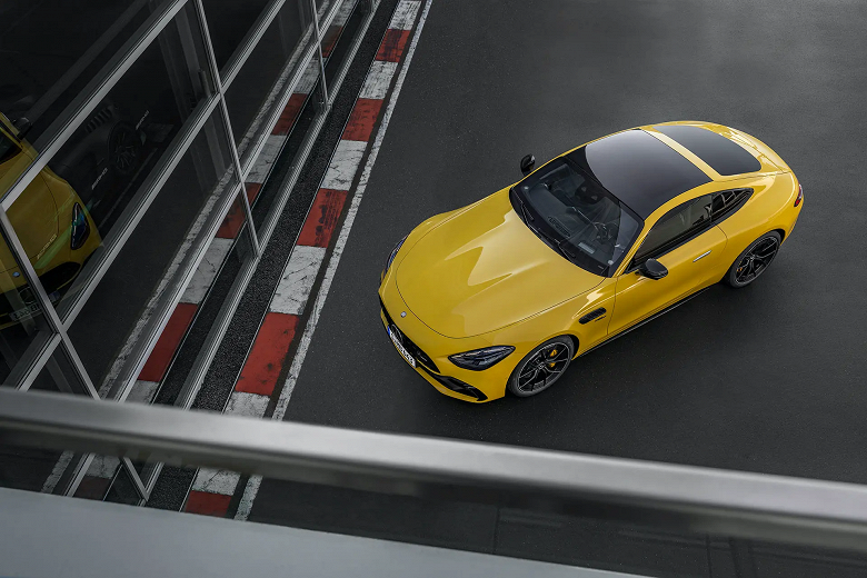 Представлен Mercedes-AMG GT 43 — первый AMG GT, оснащенный четырехцилиндровым двигателем