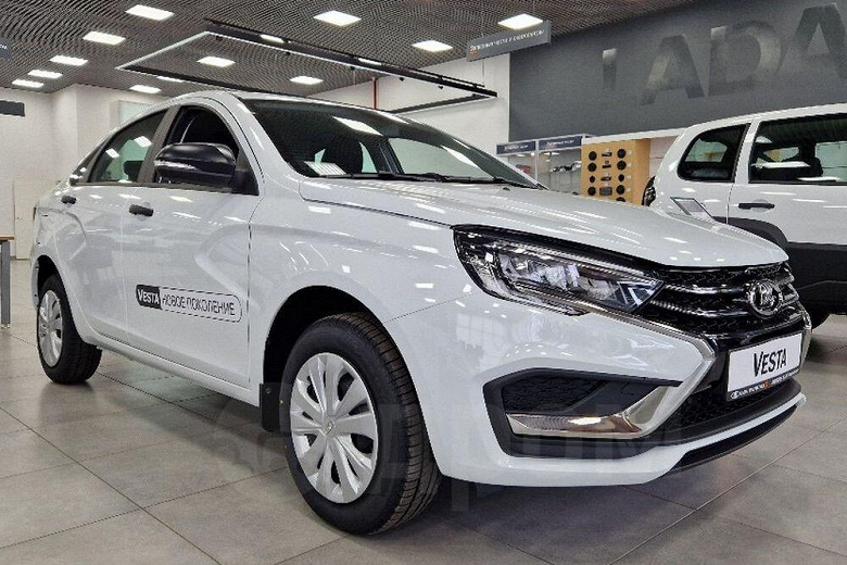 «Антисанкционная» Lada Vesta получила импортные поршни, кольца и клапаны