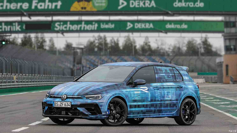 Рассекречен «злой» Volkswagen Golf R. 333 л.с., 270 км/ч, полный привод и режим дрифта