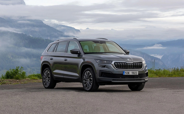 Топовый Skoda Kodiaq с полным приводом подешевел в России. Также подешевели Audi Q7 и Honda Crider