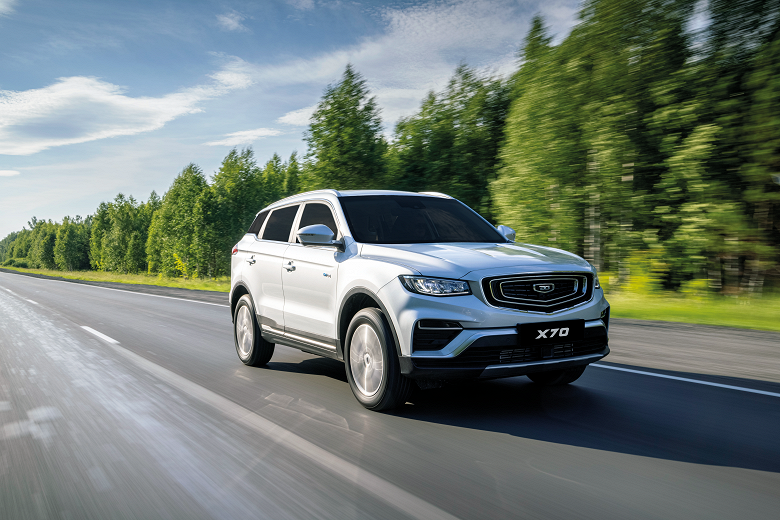 Белорусский Geely Atlas Pro прибыл: объявлены цены на кроссовер Belgee X70 для России