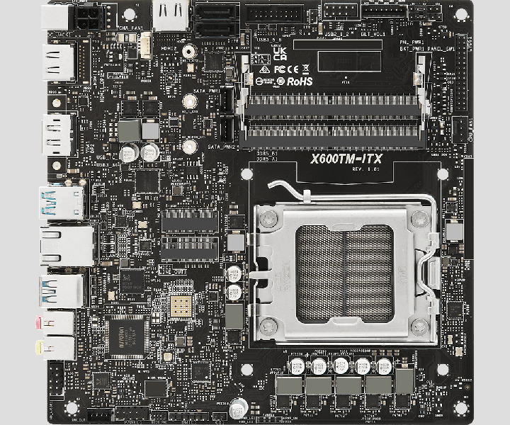 Других таких системных плат для Ryzen 7000/9000 нет. ASRock X600TM-ITX — первая в мире системная плата Thin Mini-ITX для AM5