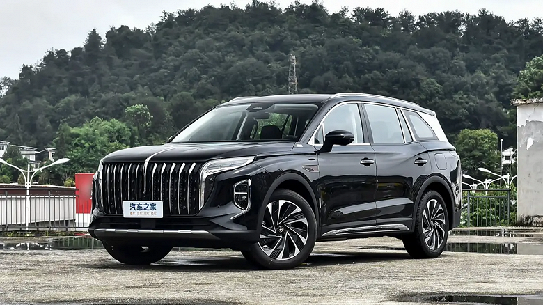 Новейший экономичный аналог Aurus Komendant выходит в России: предзаказы Hongqi HS7 PHEV стартуют 11 июля