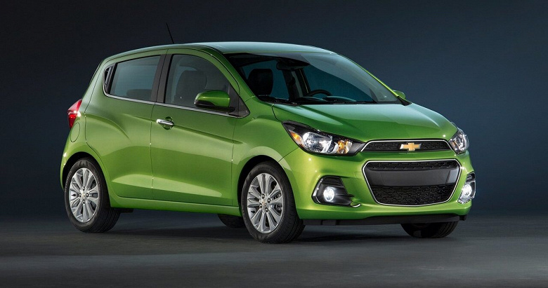 Новые Chevrolet с «автоматом» дешевле Lada Vesta. В России подешевели Chevrolet Spark