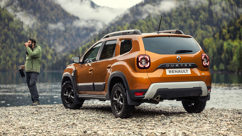 Россияне избавляются от Renault Duster: дилеры распродают кроссоверы с пробегом всего 20 000 км