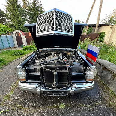 В Москве продают Mercedes-Benz 600 Pullman, возивший британскую королеву и губернатора Алтайского края