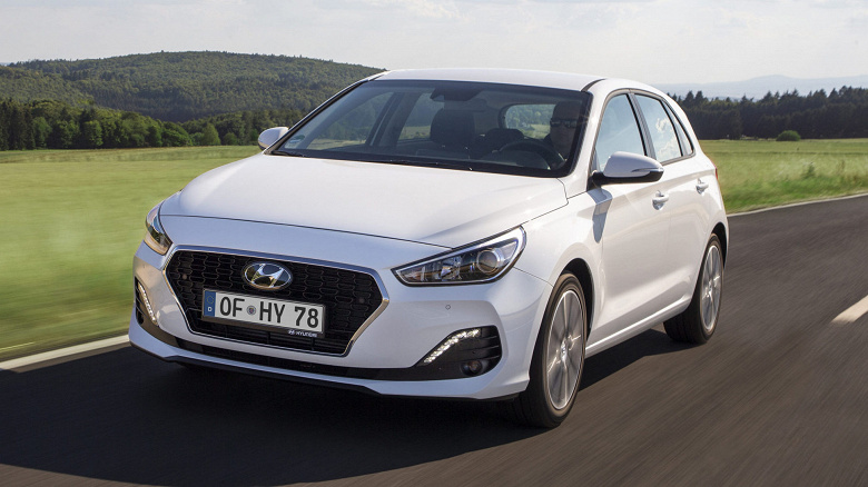 В Россию привезли новые Hyundai i30: 2,4 млн рублей за хорошо оснащенные машины с 6-ступенчатым «автоматом»