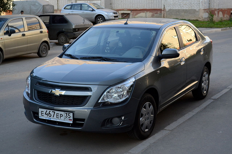 Недорогой седан Chevrolet Cobalt узбекской сборки вернулся в Россию