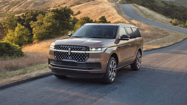 Представлен Lincoln Navigator 2025. Он создан для конкуренции с новым Cadillac Escalade