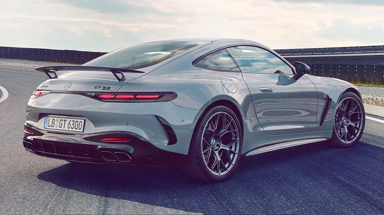 Представлен Mercedes-AMG GT 63 Pro 4Matic с чистым V8, без электрификации — самый мощный и дорогой автомобиль линейки 