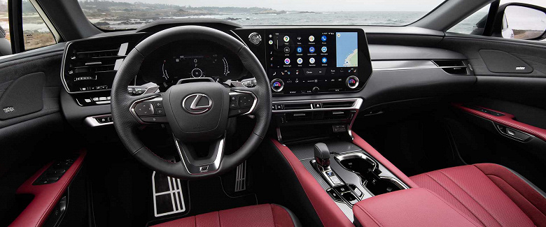 В Россию привезли топовый Lexus RX 500h F SPORT Performance, и он дороже Land Cruiser 300